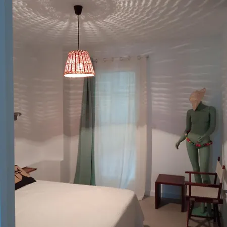 Oli 4 O 2 People Vut-lu-3838 شقة *