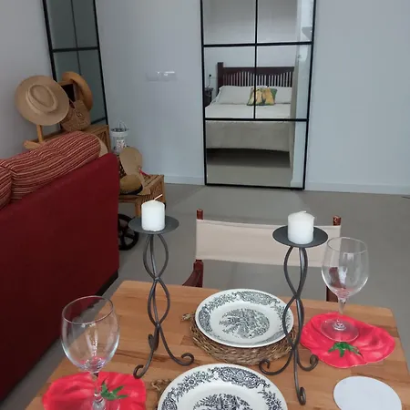 Oli 4 O 2 People Vut-lu-3838 Apartment Viveiro