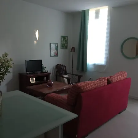 Apartment Oli 4 O 2 People Vut-lu-3838