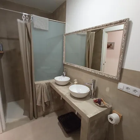 Apartment Oli 4 O 2 People Vut-lu-3838